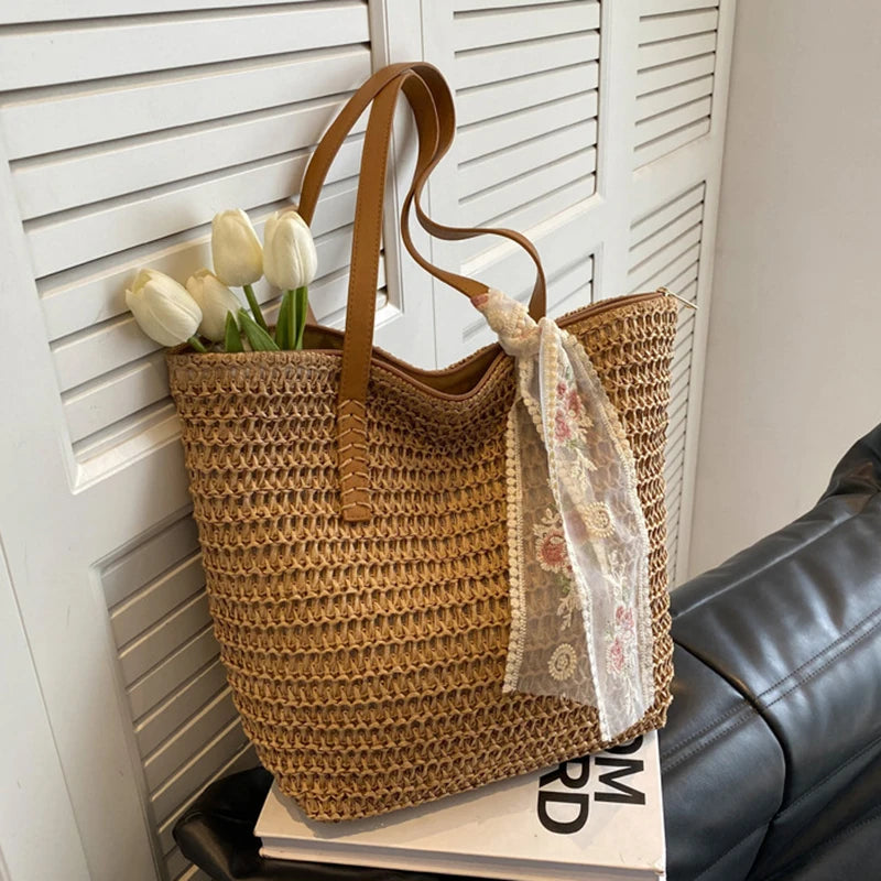 Bolso Capazo con Listón Floreado