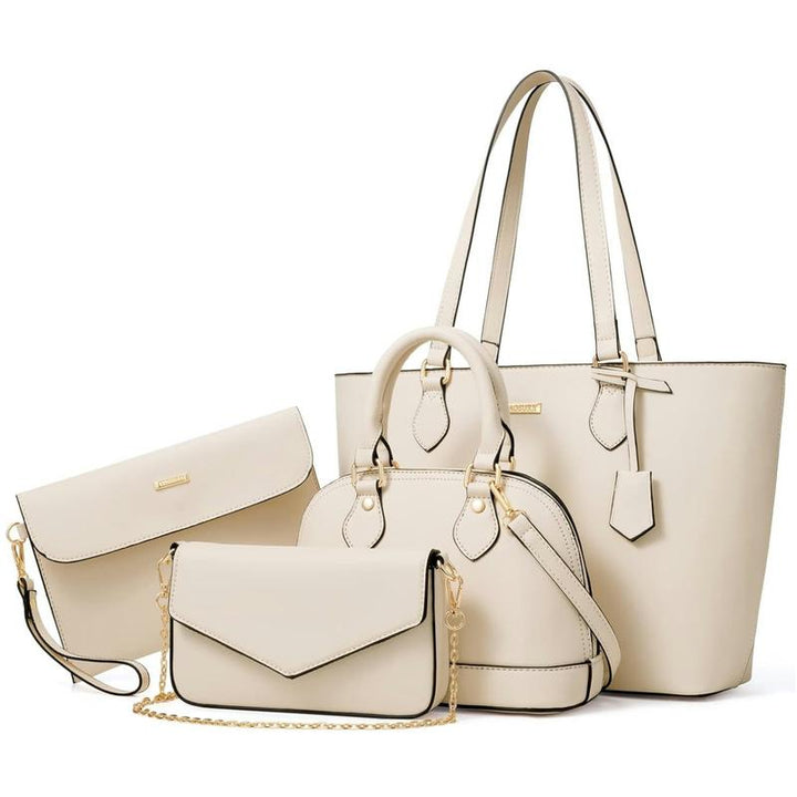 Pack de bolsos color beige, con bolso cruzado con cadena